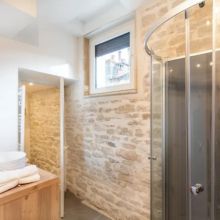 Διαμέρισμα L'escapade Dijonnaise Apt 4 Prs, 1 Ch, Quartier Republique Ντιζόν